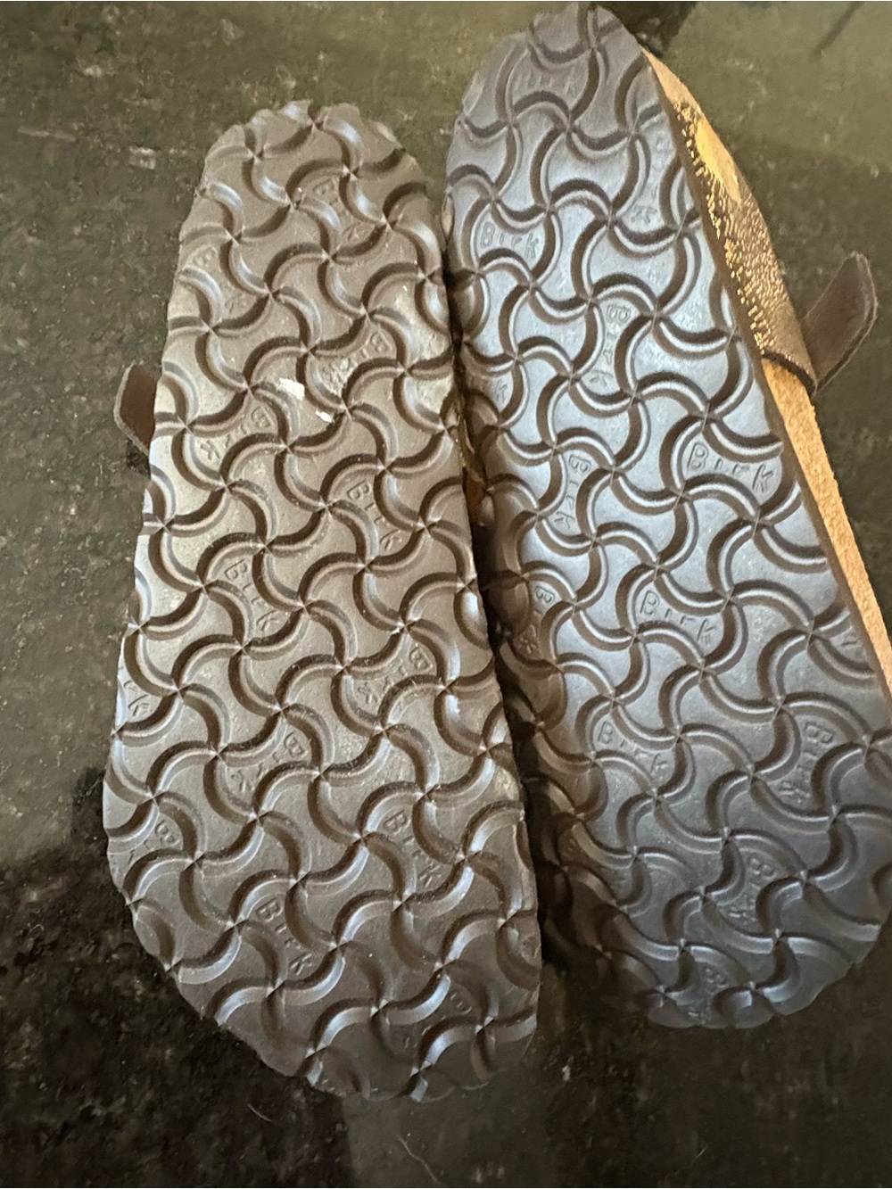 Birkenstock Gizeh Black Multi Metallic Shifting Purple Gold Sandals 37 - Picture 8 of 14
